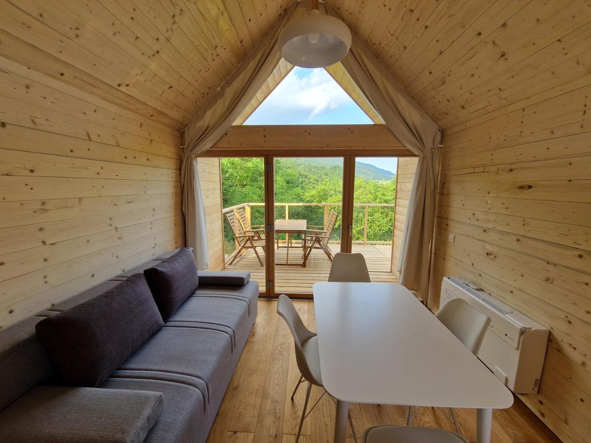 Golife Center Glamping Hotel Laze v Tuhinju Ngoại thất bức ảnh