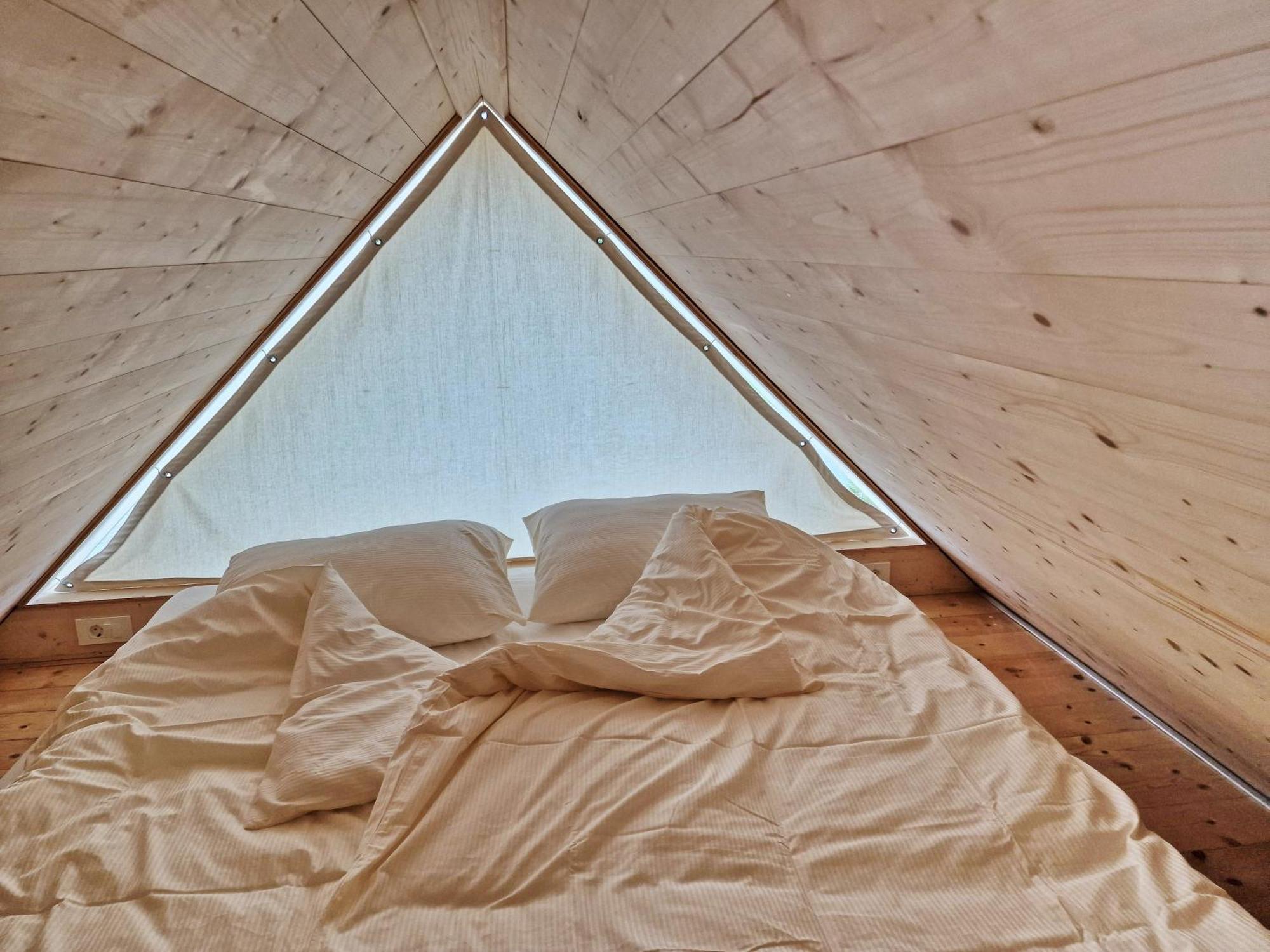 Golife Center Glamping Hotel Laze v Tuhinju Ngoại thất bức ảnh