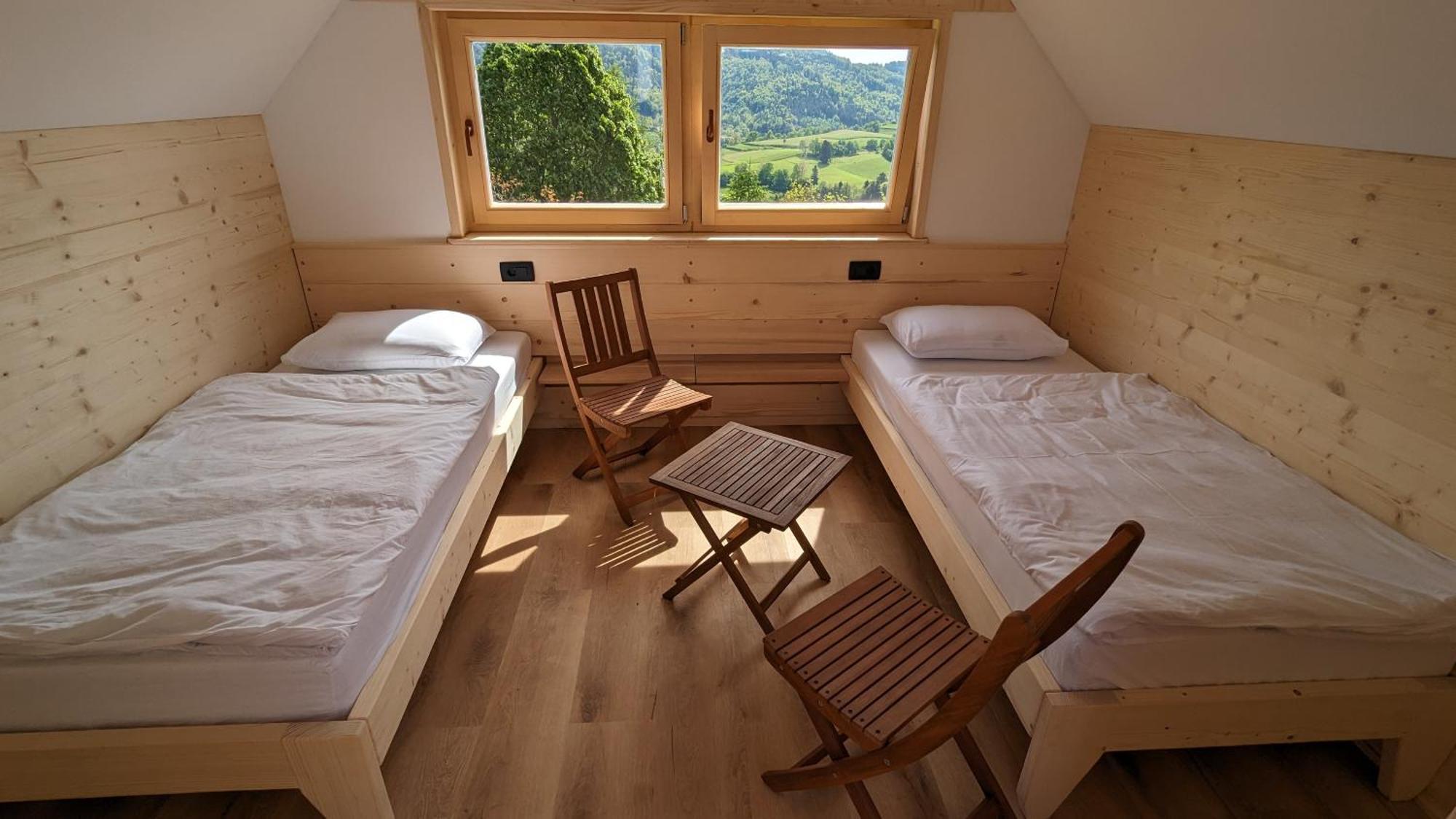 Golife Center Glamping Hotel Laze v Tuhinju Ngoại thất bức ảnh